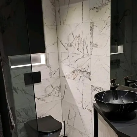 Ena Radiceva Apartment *